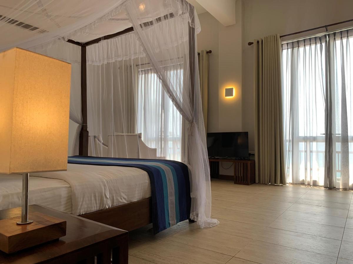 Hotel Refresh Blue ฮิกคาดูวา ภายนอก รูปภาพ